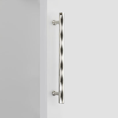 Tribeca Appliance Pull