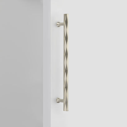 Tribeca Appliance Pull